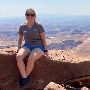 Meet your Posher, Alexis